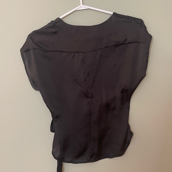 Satin UO wrap top - Picture 3 of 3